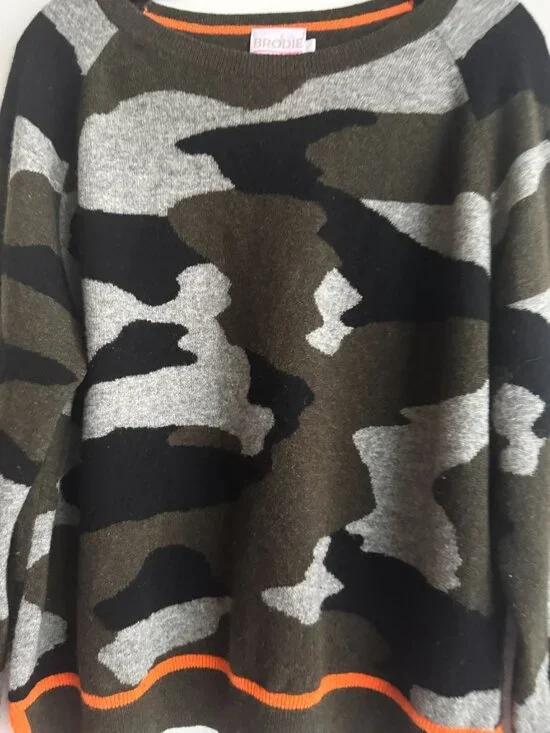Brodie Cashmere Camo Print 100% Cashmere Sweater L - Picture 4 of 8